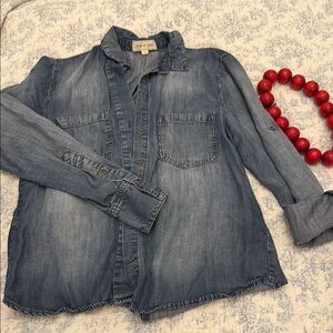 Cloth & Stone Blue Chambray Shirt